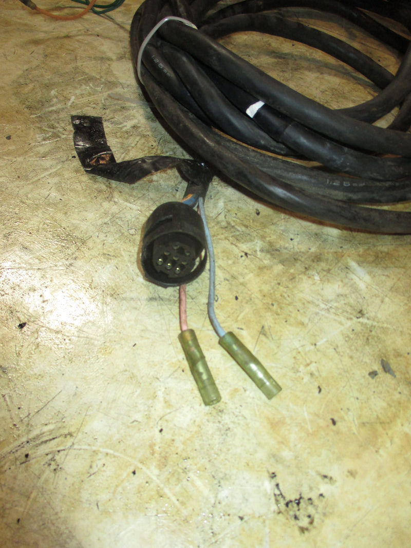 Suzuki DF70 70hp 4 Stroke Outboard 20 ft. round black plug rigging harness