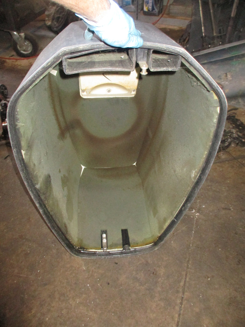 Johnson 200hp 2 stroke outboard top cowling
