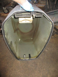 Load image into Gallery viewer, Johnson 200hp 2 stroke outboard top cowling
