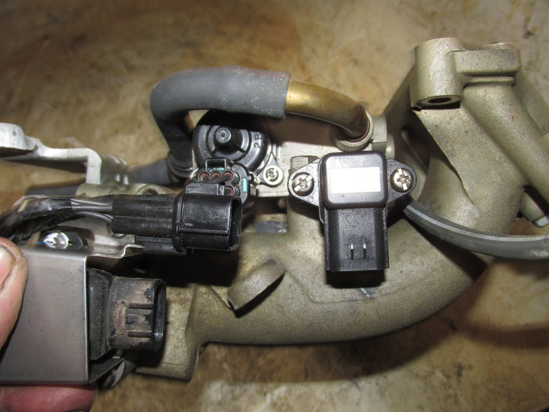 Yamaha 115hp 4 Stroke Outboard Throttle Body w/IAC / Control Unit
