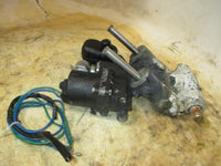 Load image into Gallery viewer, Evinrude 200hp ETEC H.O. tilt trim unit
