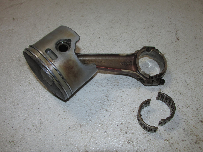 Johnson 90hp 60 Degree 2 Stroke Outboard Port Piston and Rod (436242)
