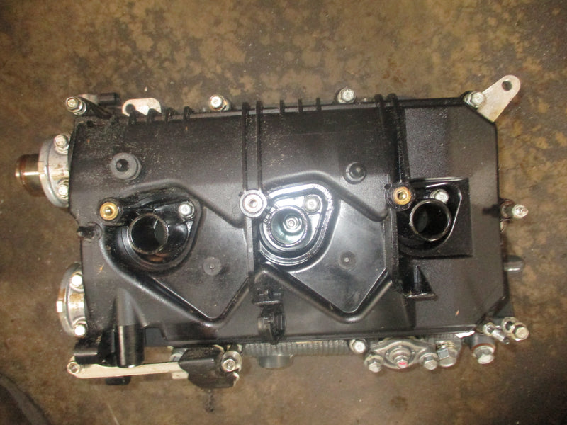Yamaha 250hp 4.2L 4 stroke outboard starboard cylinder head (6CE-02)