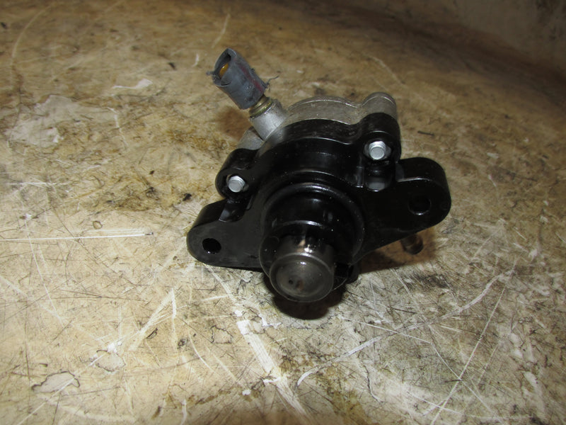 Yamaha 115hp 4 Stroke Outboard Fuel Pump (68V-24410-00-00)