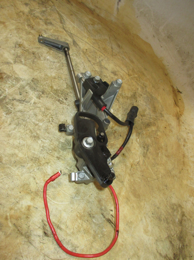 Yamaha 200hp 4 stroke outboard throttle bracket (69J-41661-00-94)