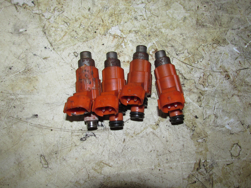 Suzuki DF115 115hp Outboard Fuel Injector Set (15710-65D00)