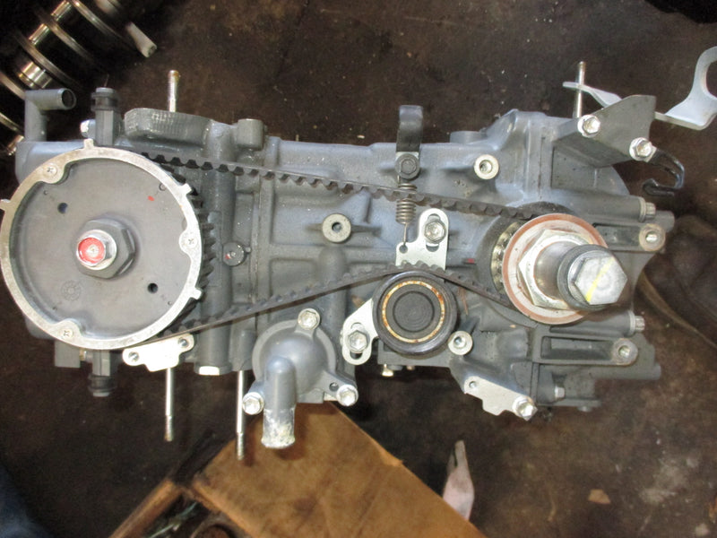 Suzuki DF70 70hp outboard crankcase powerhead