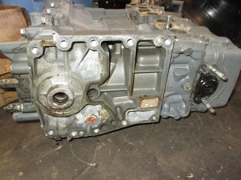 Suzuki DF70 70hp outboard crankcase powerhead