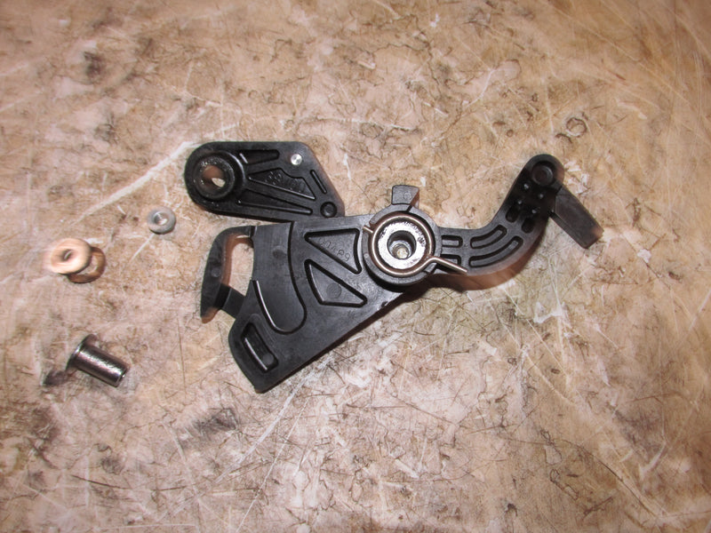 Yamaha 115hp 4 Stroke Outboard Throttle Bracket (68V-42154-20)
