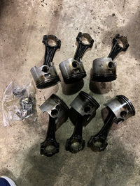 Load image into Gallery viewer, Evinrude 200hp ETEC H.O. piston and rod set (5007416) (5007447)
