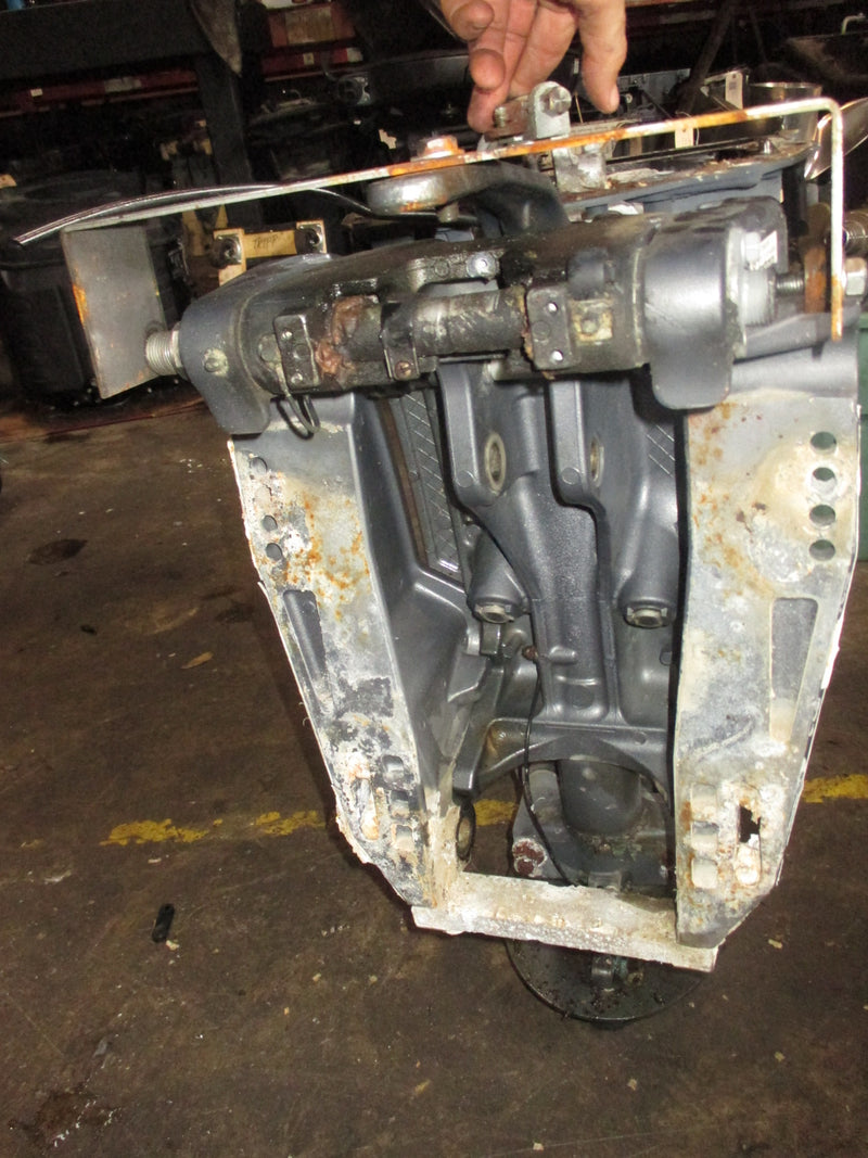 Yamaha 200hp 4 stroke 4 CYL outboard 25" Midsection