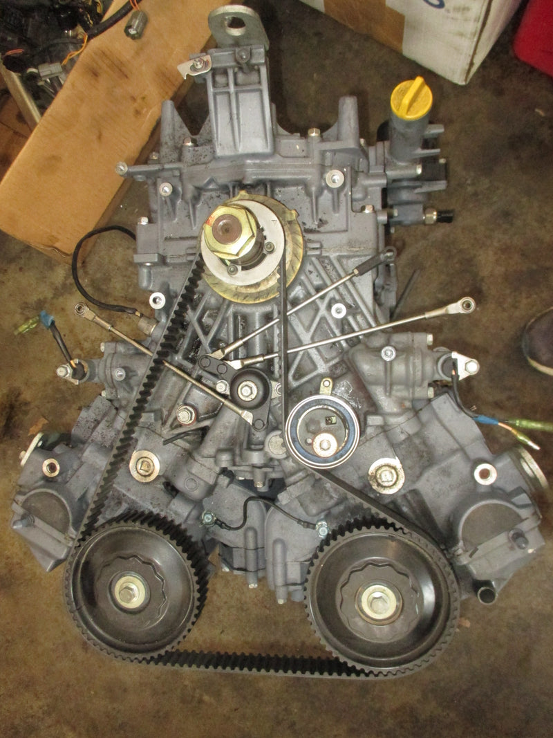 Yamaha 225hp 4 stroke outboard crankcase powerhead SOLD AS IS
