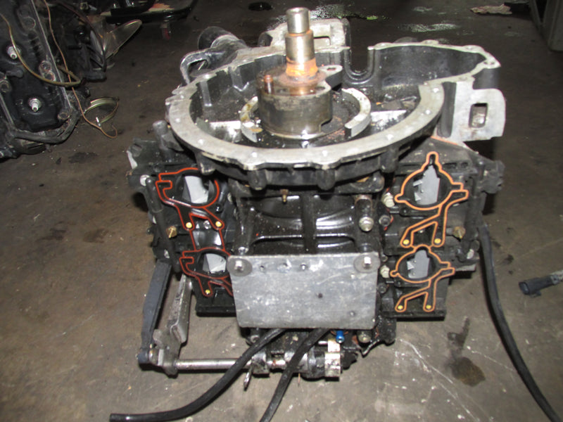Evinrude 115hp 60 Degree 2 Stroke Outboard Crankcase Powerhead
