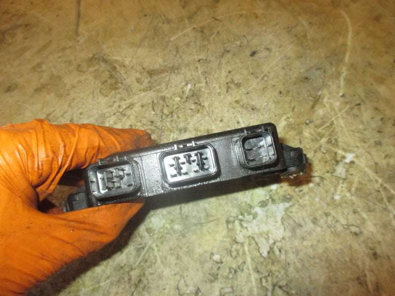Yamaha/Mercury 90hp 4 stroke outboard ECU (67F-85540-03)