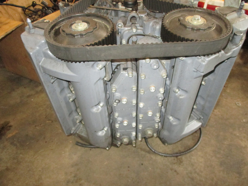 Yamaha 225hp 4 stroke outboard crankcase powerhead SOLD AS IS