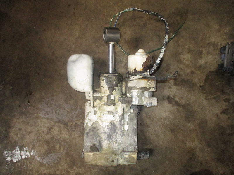 Johnson 150hp ocean runner outboard tilt trim parts only
