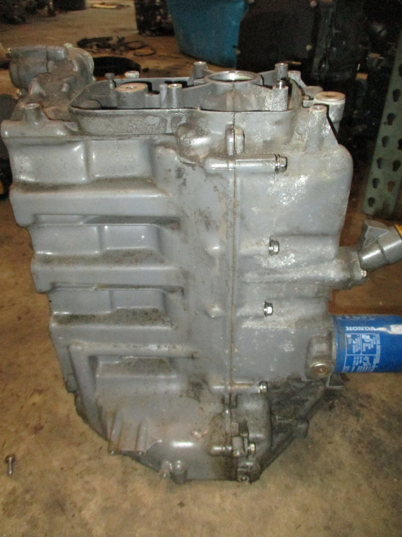 Honda BF90A 90hp 4 stroke outboard crankcase block