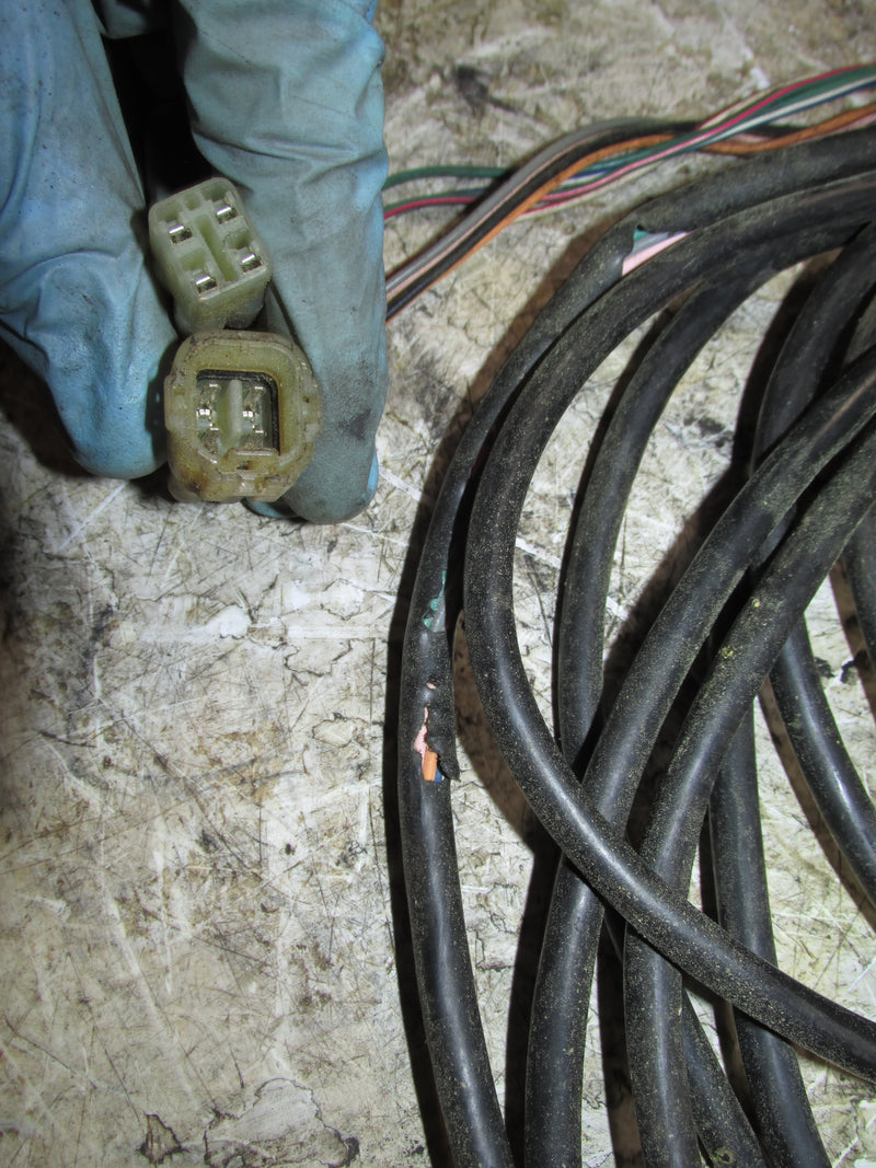 Yamaha 115hp 4 Stroke Outboard 8 Wire Trim and Oil Level Sender Harness