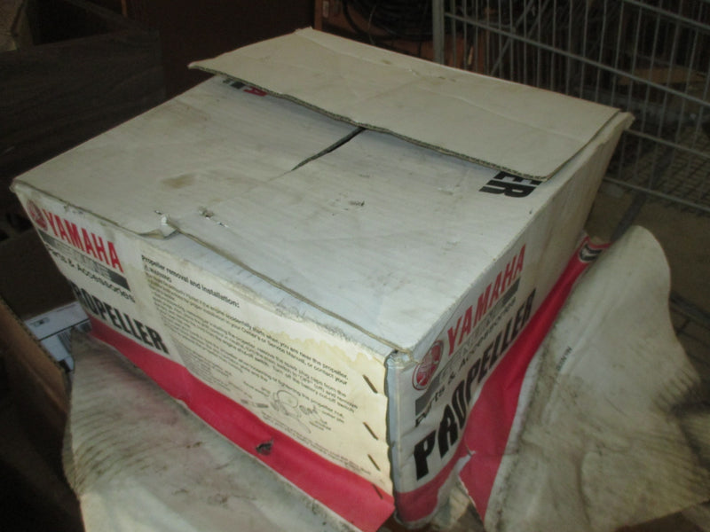 Yamaha outboard painted Steel propellor (13 3/4x17-M2)