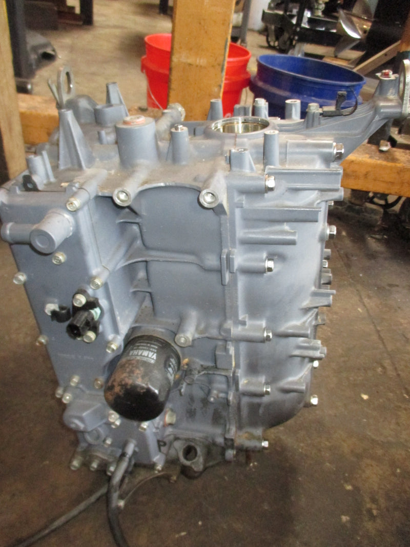 Yamaha 100hp 4 stroke outboard crankcase block