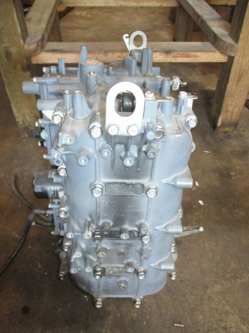 Yamaha 100hp 4 stroke outboard crankcase block