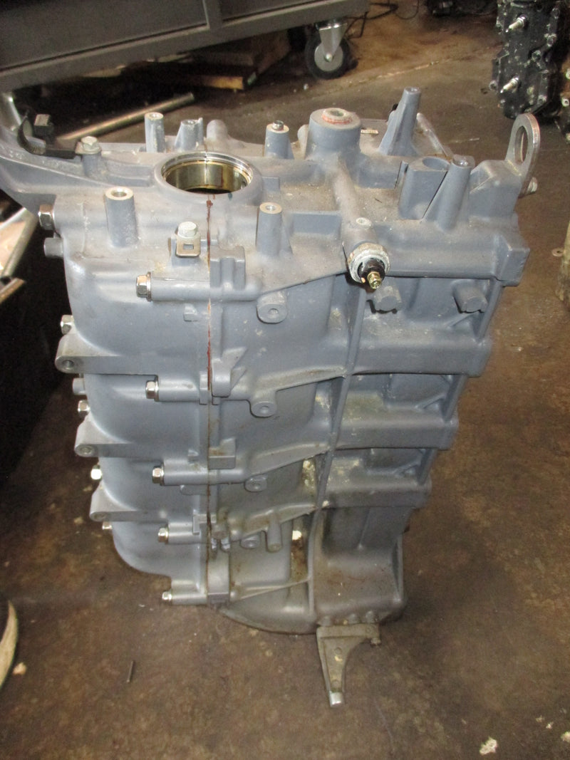 Yamaha 100hp 4 stroke outboard crankcase block