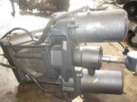 Load image into Gallery viewer, Yamaha 250hp 4.2L 4 stroke outboard tilt trim unit
