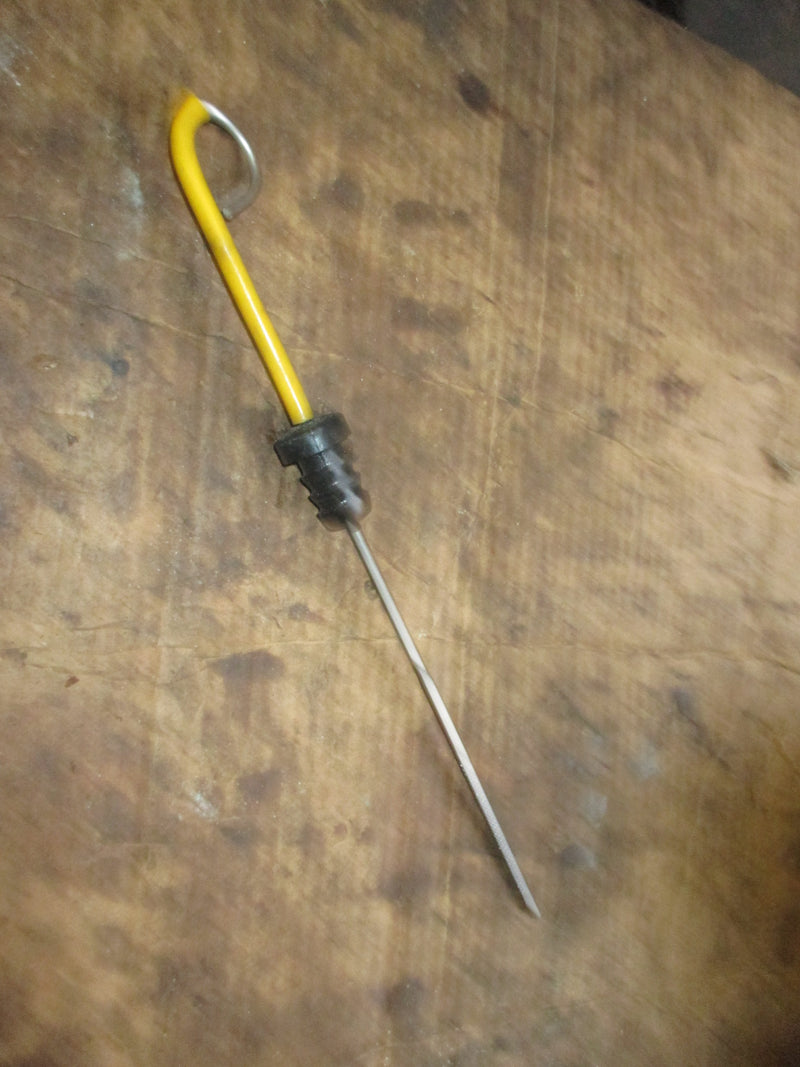 Yamaha 115hp 4 stroke outboard oil dipstick (68V-15362-00)