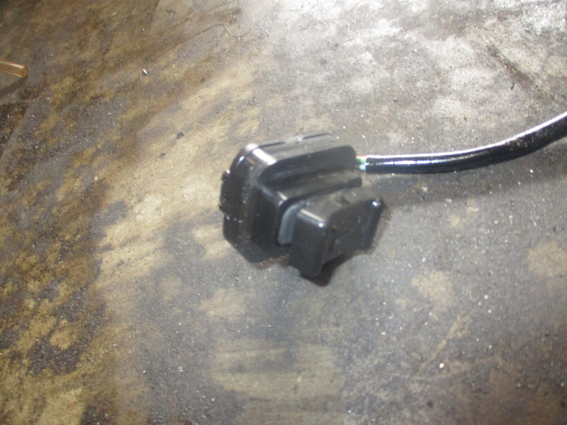 Yamaha 250hp 4.2L 4 stroke outboard tilt trim switch (69J-82563-01-00)