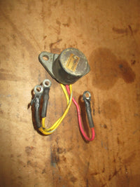 Load image into Gallery viewer, Evinrude 90hp 2 stroke V4 outboard rectifier regulator (583529)
