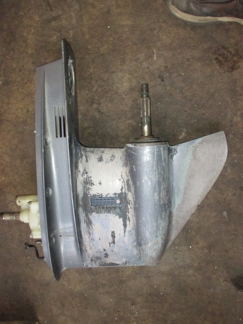 Yamaha 115hp 4 stroke outboard 20 inch standard rotation lower unit