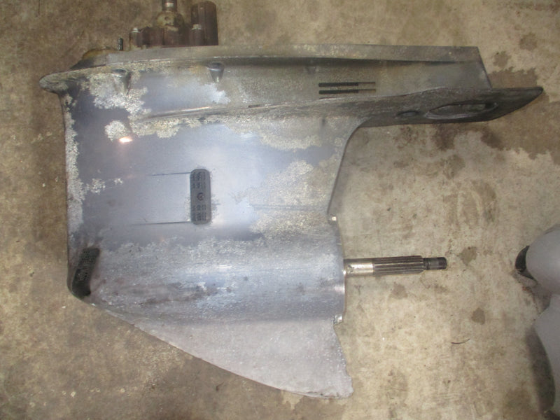 Yamaha 250hp 4.2L 4 stroke outboard 25" shaft standard rotation lower unit