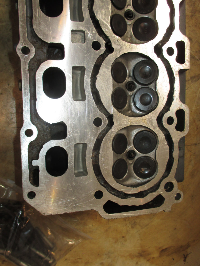 Yamaha 100hp 4 stroke outboard cylinder head (67F-10) READ DESCR.