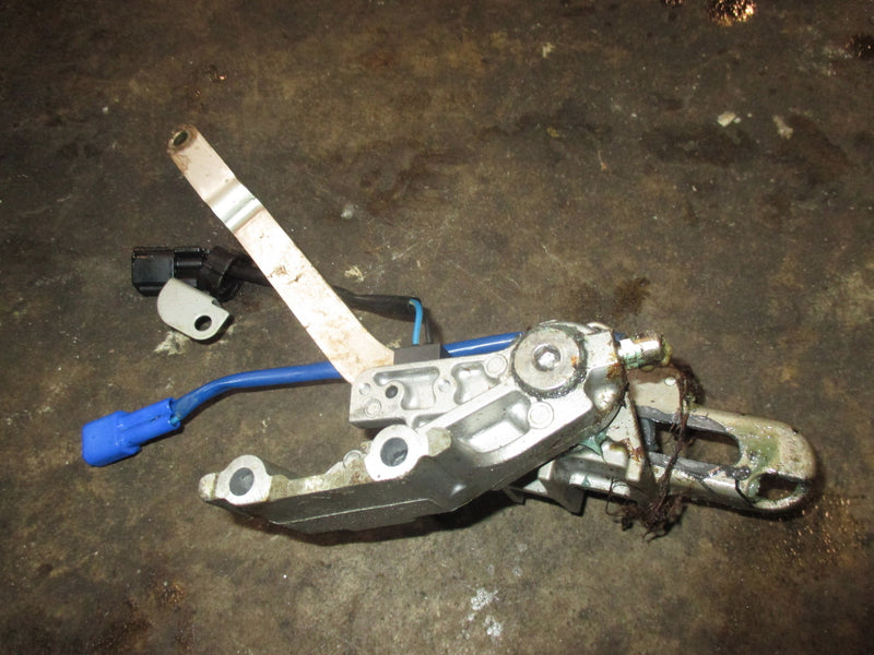 Yamaha 200hp 4 stroke 4 CYL outboard Neutral Switch and Bracket (69J-8259F)