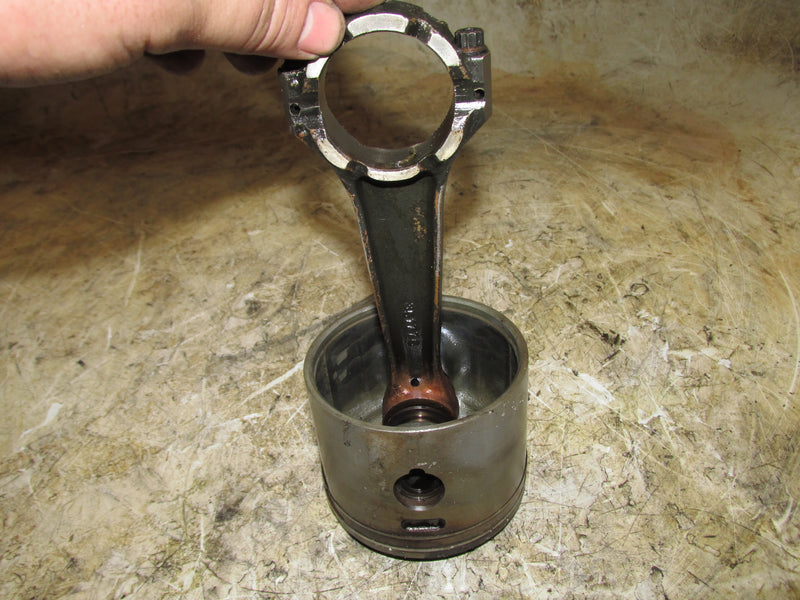 Evinrude Etec 60hp 2 Stroke Outboard Piston and Rod (5005560)