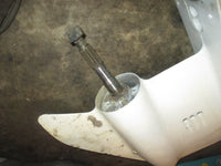 Load image into Gallery viewer, Johnson 60hp 2 Stroke outboard 20" 4 Spline Lower Unit
