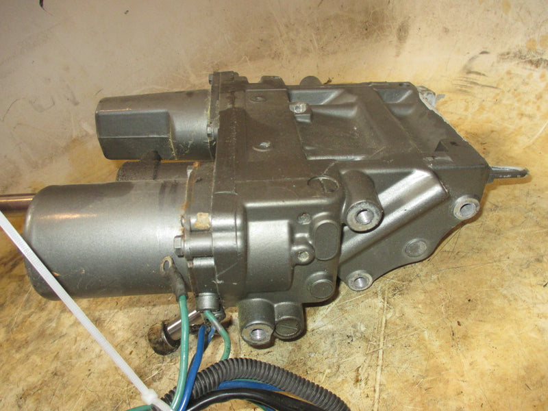 Suzuki DT90 90hp outboard tilt trim unit