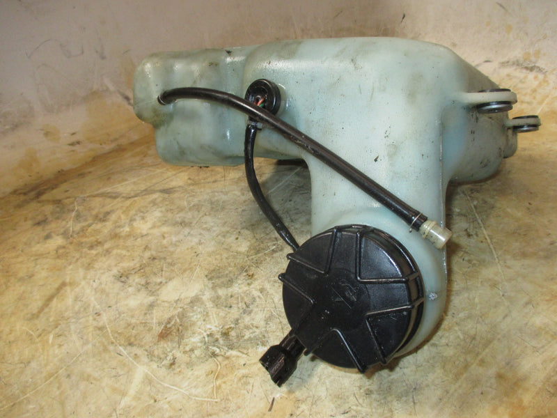 Suzuki DT90 90hp outboard oil tank and sensor (69100-87E02)