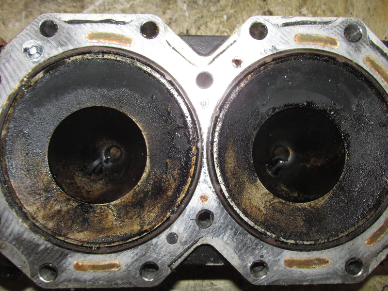 Evinrude Etec 60hp 2 Stroke Outboard Cylinder Head (5006514)