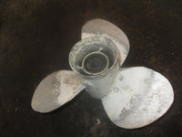 Load image into Gallery viewer, Yamaha 50hp 2 stroke precision blend outboard aluminum propeller
