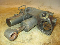 Load image into Gallery viewer, Yamaha 70hp 2 stroke outboard tilt trim unit 6H1 PARTS ONLY
