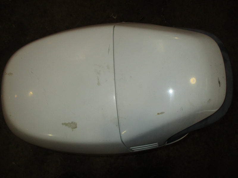Johnson/ Suzuki 140hp 4 stroke outboard top cowling