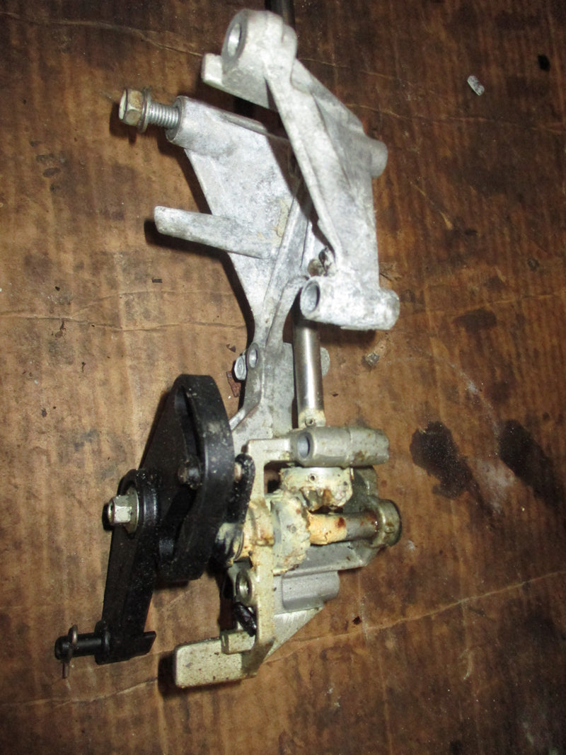 Yamaha 225hp 4 stroke outboard throttle arm (69J-41661-00-94)