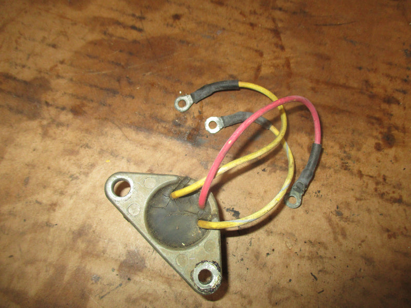 Evinrude 90hp 2 stroke V4 outboard rectifier regulator (582307)