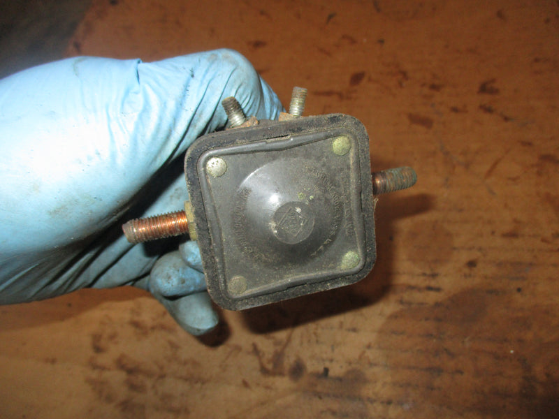 Evinrude 90hp 2 stroke V4 outboard starter solenoid (383622)