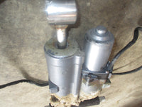 Load image into Gallery viewer, Yamaha 60hp 4 stroke outboard tilt trim unit
