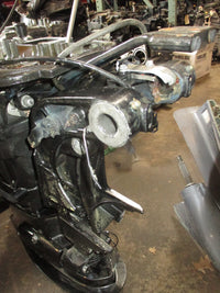 Load image into Gallery viewer, Suzuki DF115 115hp outboard 25" midsection (older style exhaust)
