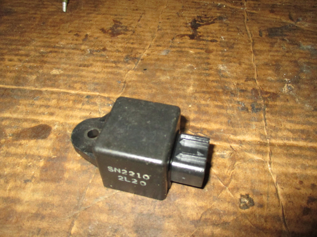 Yamaha 225hp 4 stroke outboard electric relay (68V-81950-00)