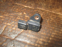 Load image into Gallery viewer, Yamaha 250hp 3.3L 4 stroke outboard map sensor (6P2-82380-00-00)
