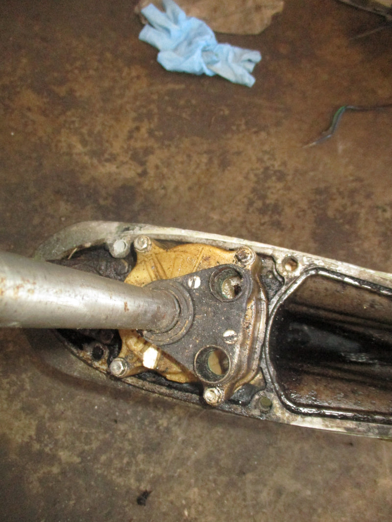 Evinrude 90hp 2 stroke V4 outboard 20" shaft lower unit